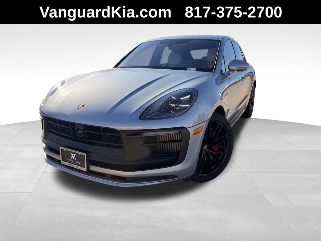 2024 Porsche Macan GTS's photo