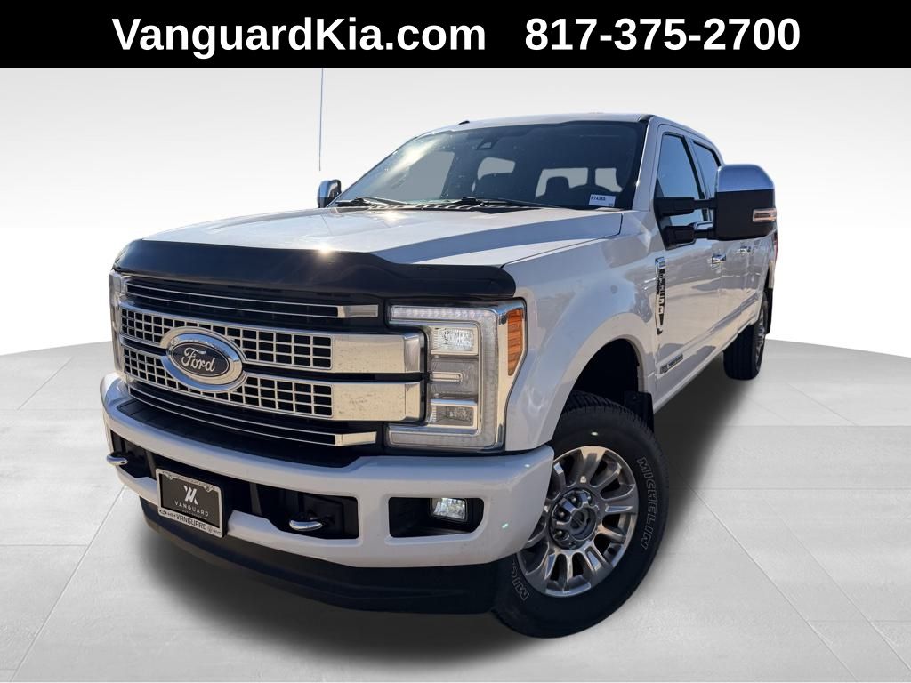 2017 Ford F-250 Super Duty Platinum's photo