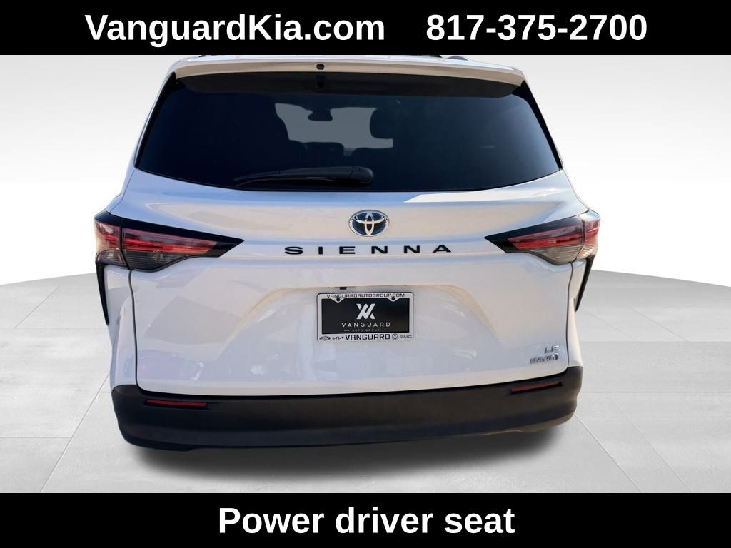 Used 2021 Toyota Sienna LE 8 Passenger Minivan/Van