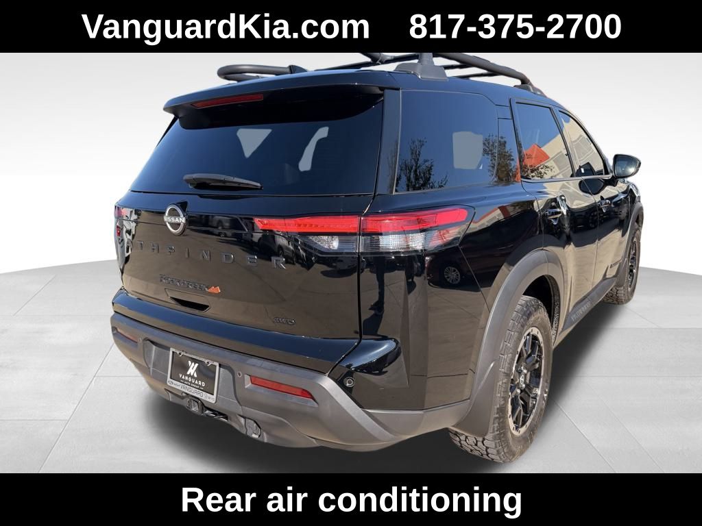 2024 Nissan Pathfinder SV photo 4