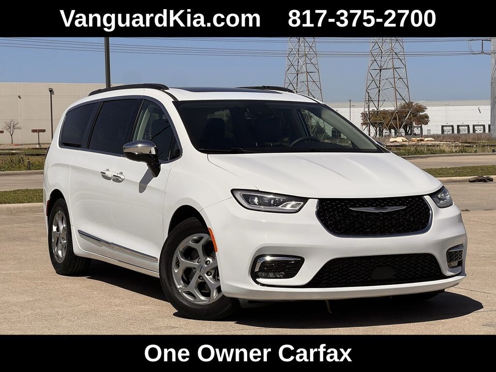 Used 2023 Chrysler Pacifica Limited Minivan/Van