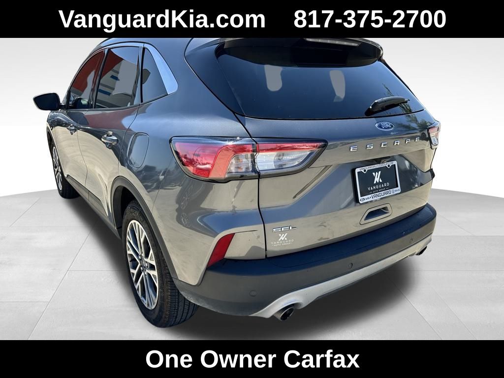 2022 Ford Escape SEL photo 2