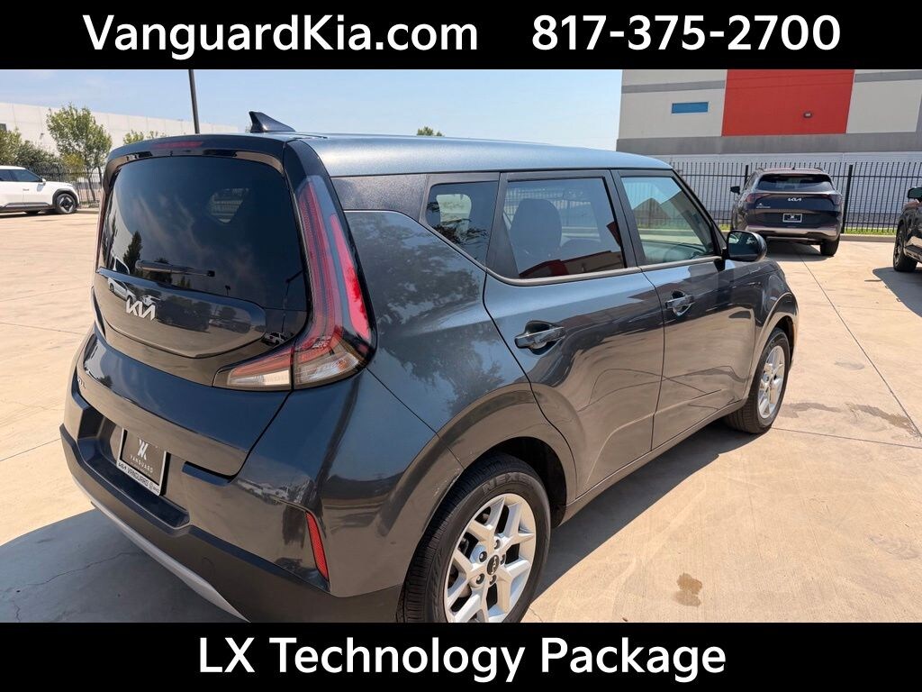 Certified 2025 Kia Soul LX Tech PKG Hatchback