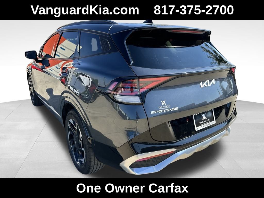 2023 Kia Sportage photo 2