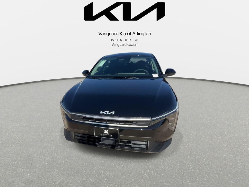 New 2026 Kia K4 LXS Sedan