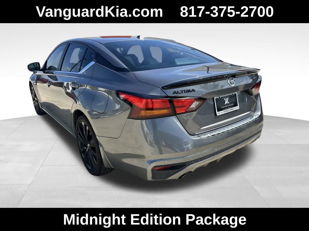 2022 Nissan Altima 2.5 SR photo 2