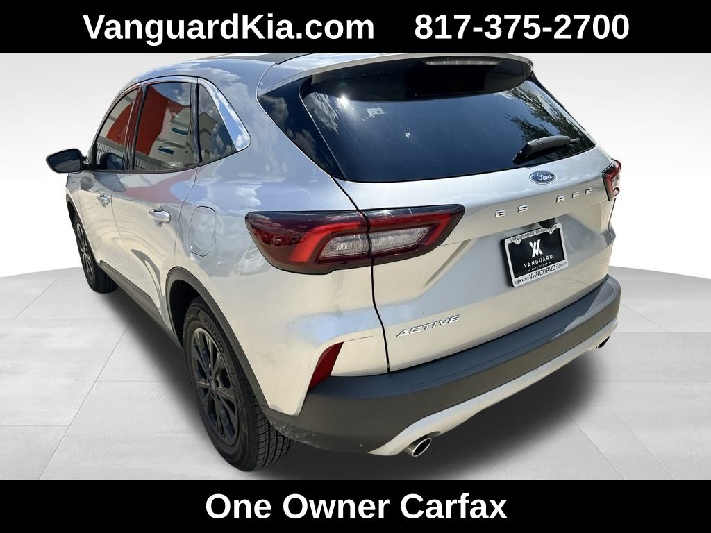 2023 Ford Escape Active photo 2