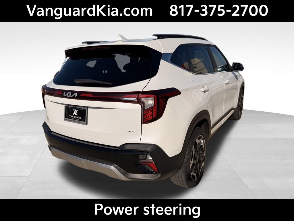 2024 Kia Seltos SX photo 3