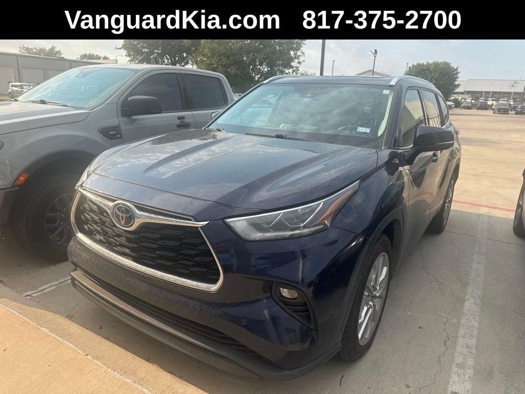Used 2021 Toyota Highlander Limited SUV