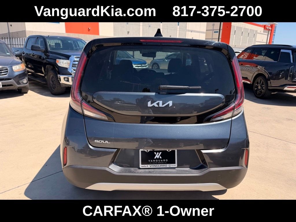 Used 2025 Kia Soul LX Hatchback