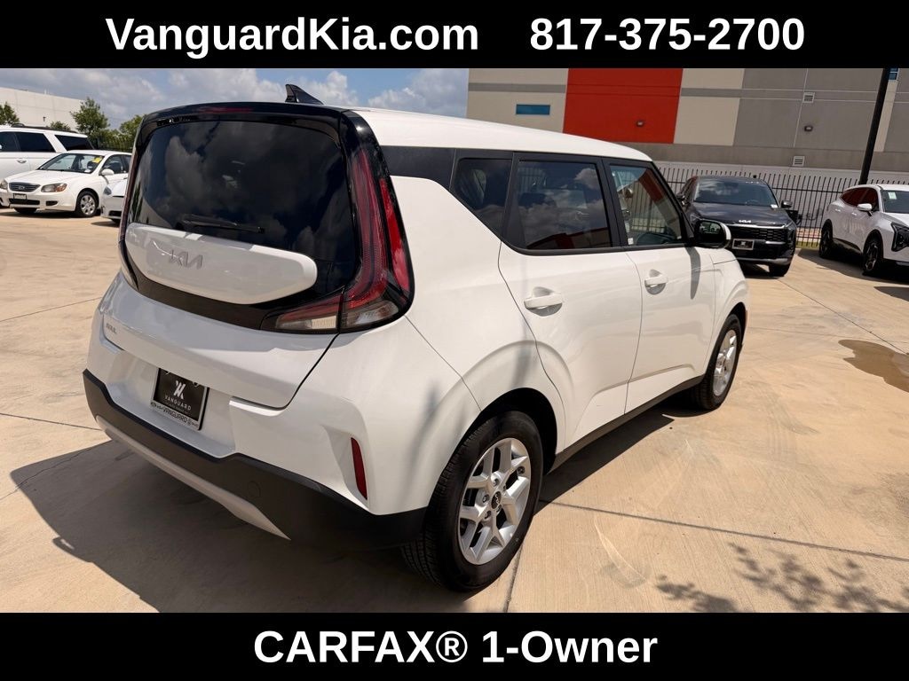Used 2025 Kia Soul LX Hatchback