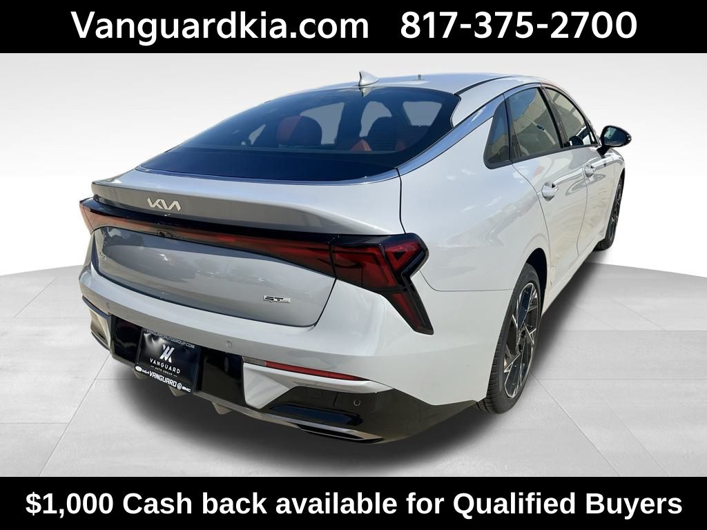 2026 Kia K5 GT-Line photo 4