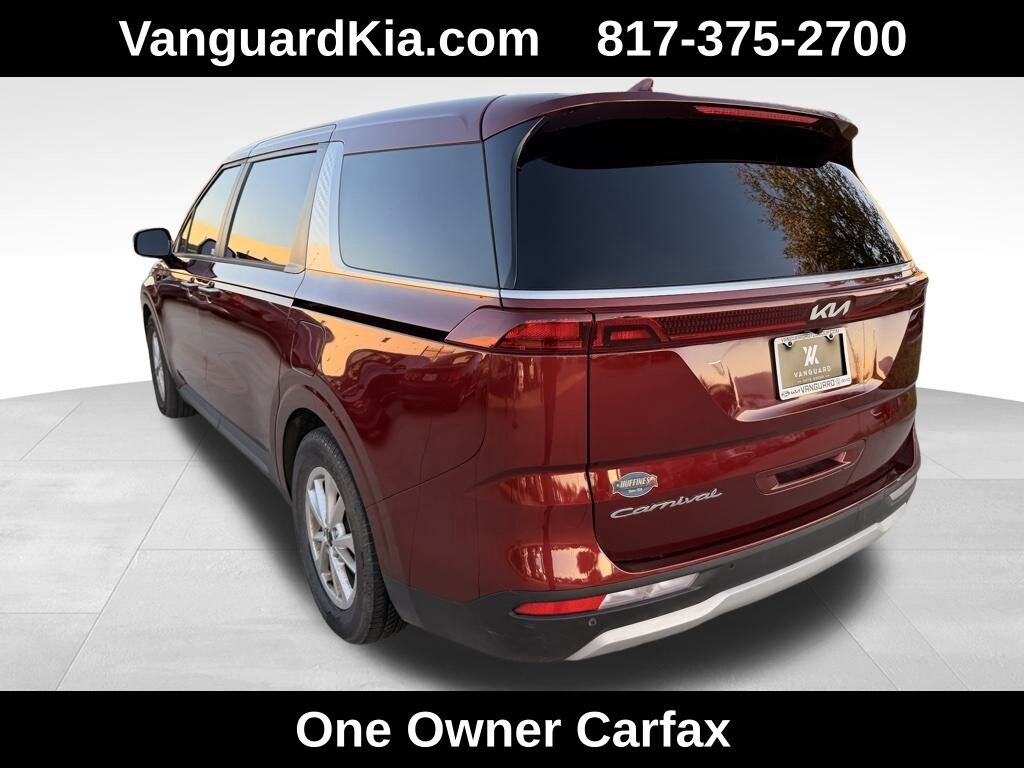 Used 2022 Kia Carnival LXS Minivan/Van