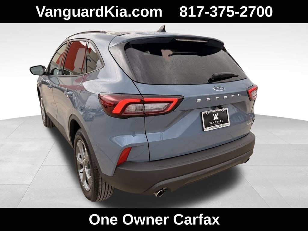 Used 2025 Ford Escape ST-Line Select SUV