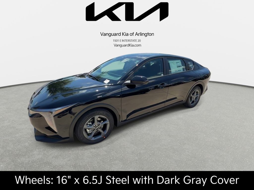 New 2026 Kia K4 LXS Sedan