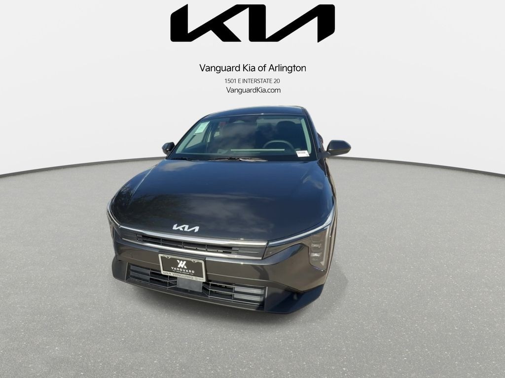 New 2026 Kia K4 LXS Sedan