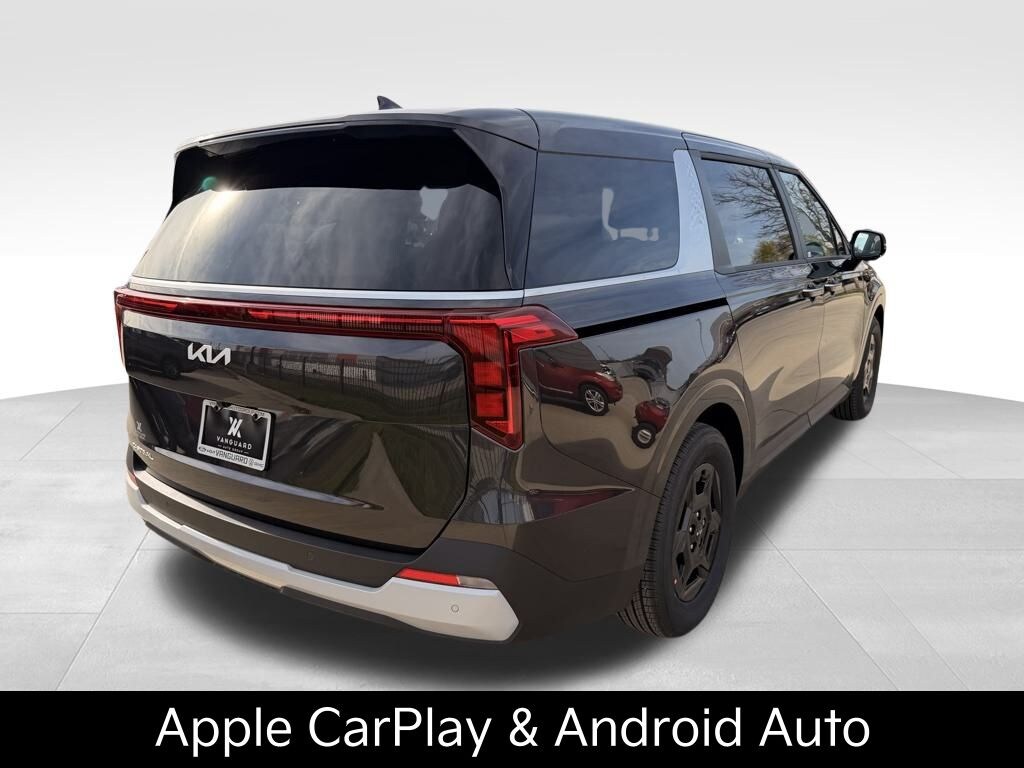 New 2026 Kia Carnival LXS Minivan/Van
