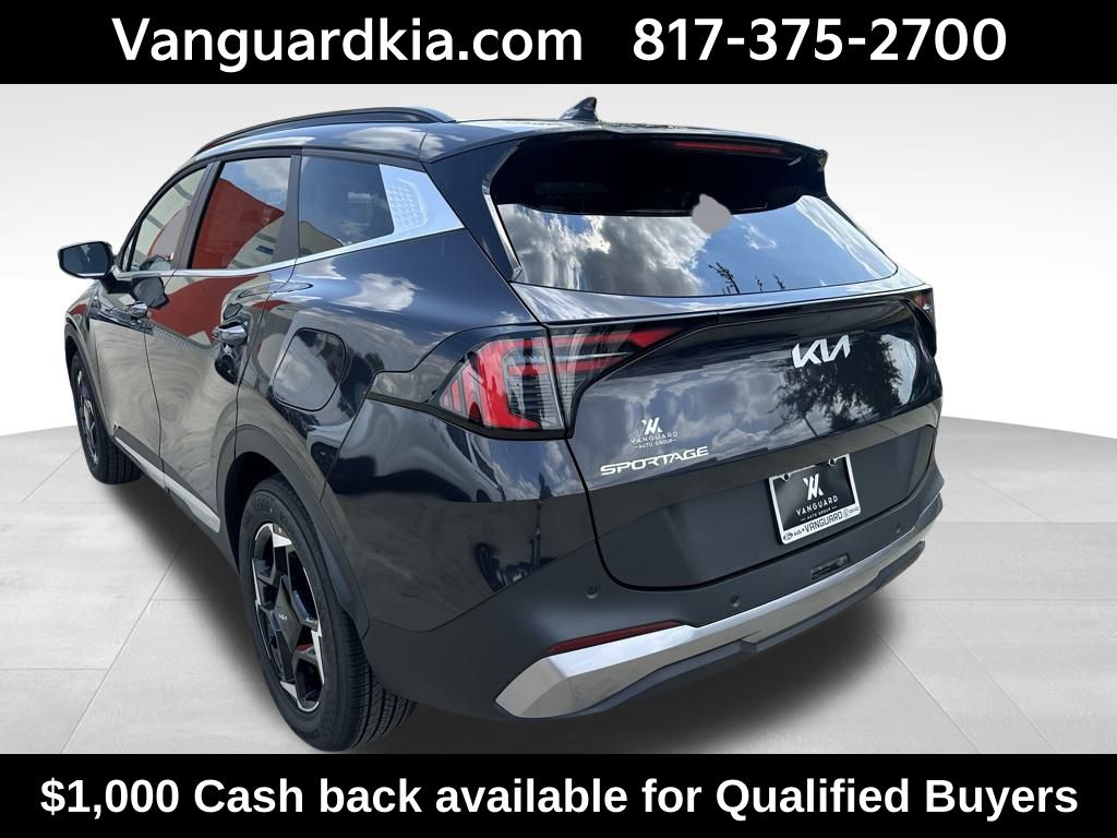 2026 Kia Sportage EX photo 3