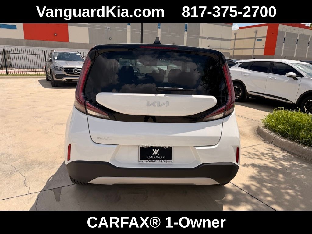 Used 2025 Kia Soul LX Hatchback