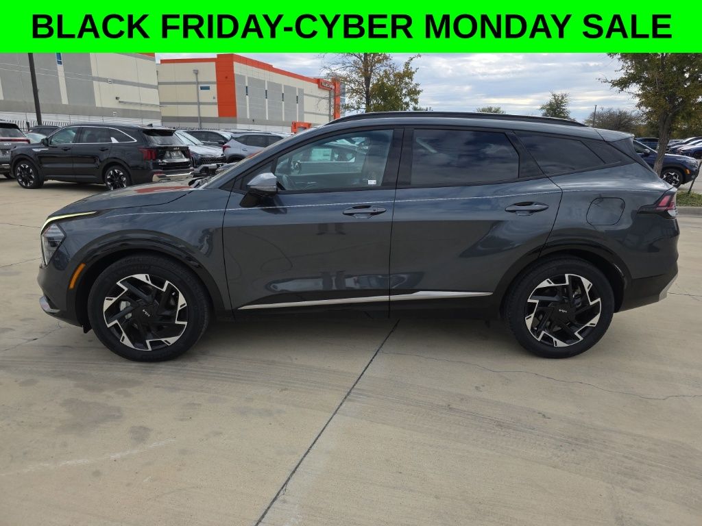 2024 Kia Sportage photo 2
