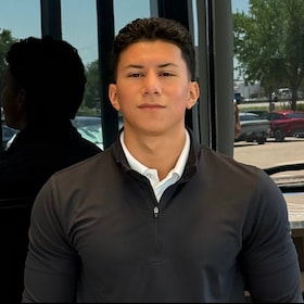 Staff member Diego Mendez from ID_7da04007184b