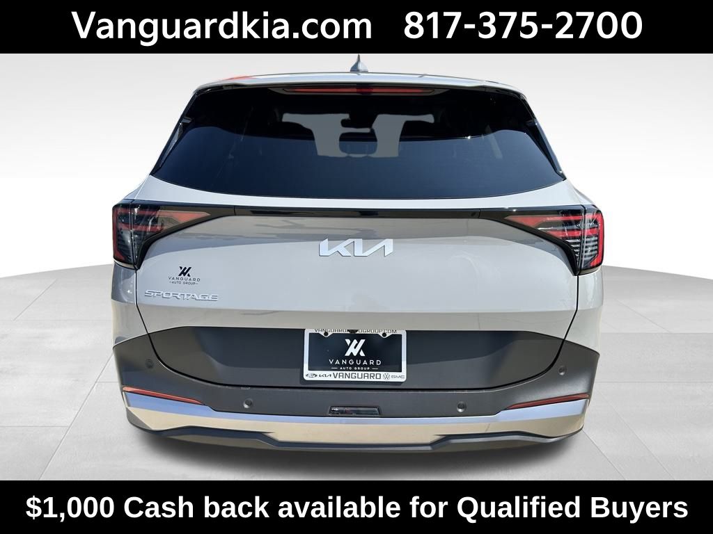 2026 Kia Sportage EX photo 3