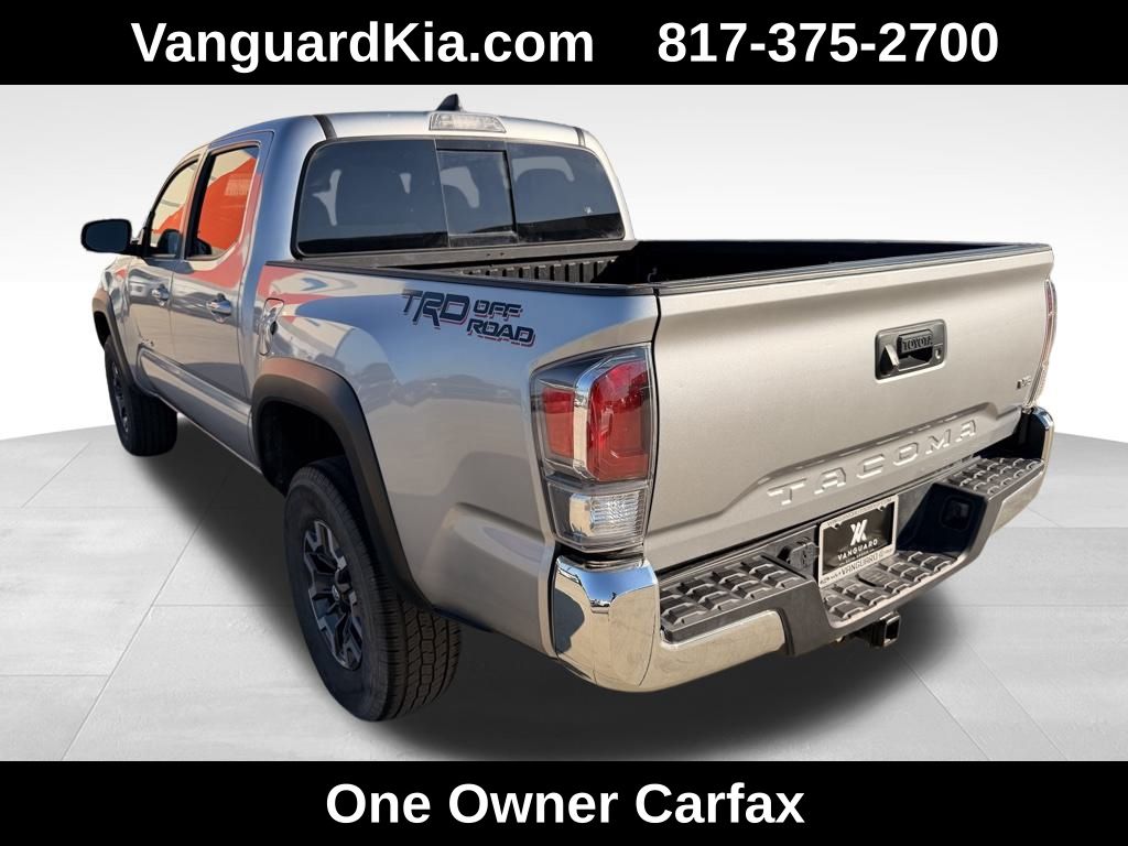 2023 Toyota Tacoma SR5 V6 photo 2