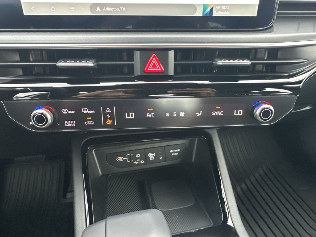 2026 Kia K5 GT - Photo 18