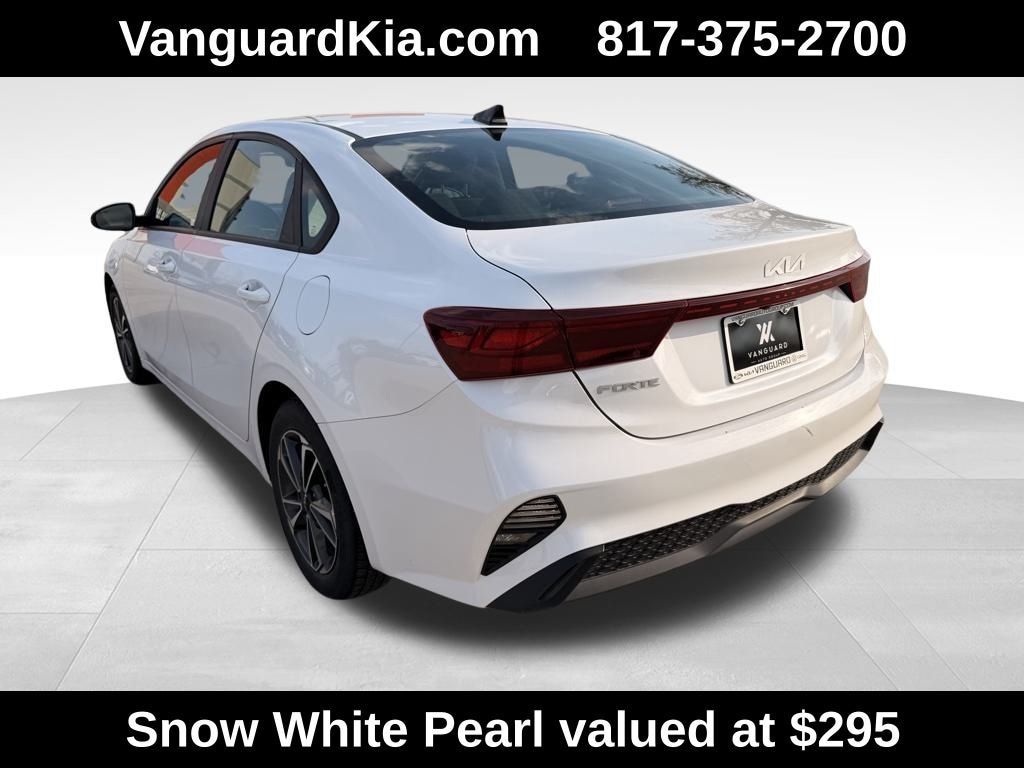 Used 2023 Kia Forte LXS Sedan