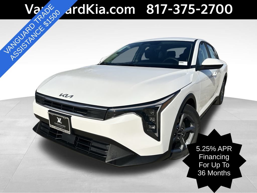 2025 Kia K4 LXS's photo