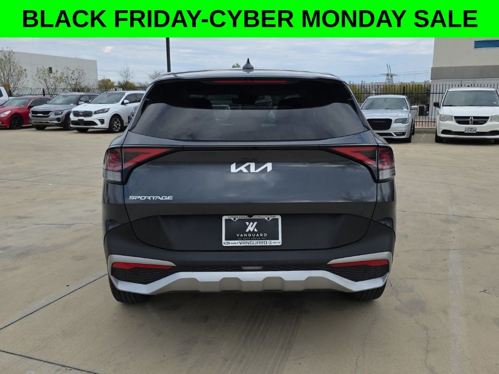 2023 Kia Sportage EX photo 4