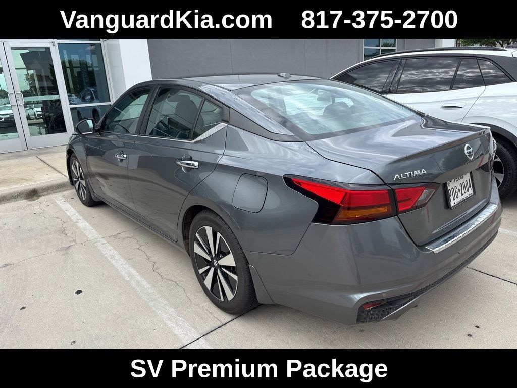 Used 2021 Nissan Altima 2.5 SV Prem PKG Sedan