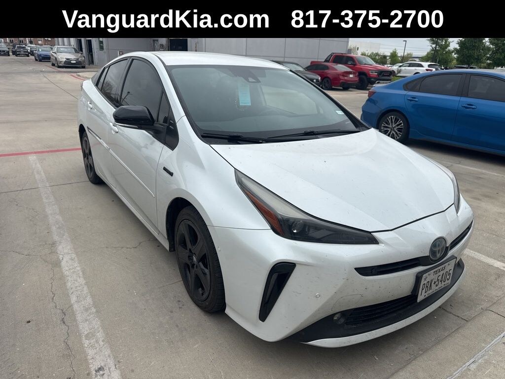 Used 2021 Toyota Prius LE Hatchback