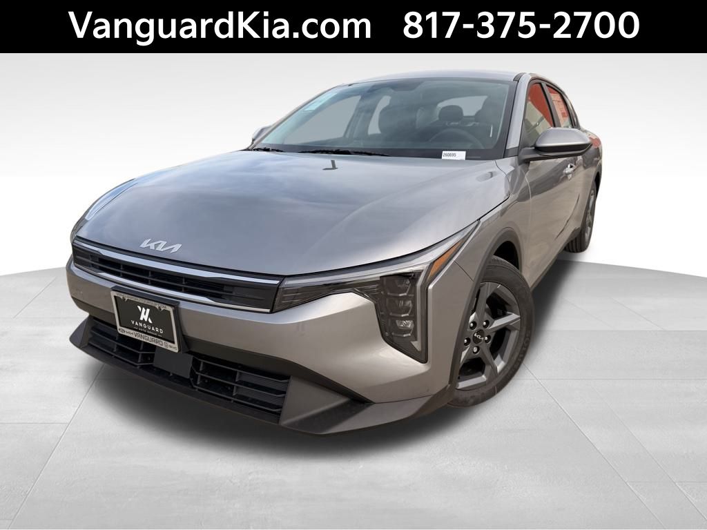 2026 Kia K4 LXS