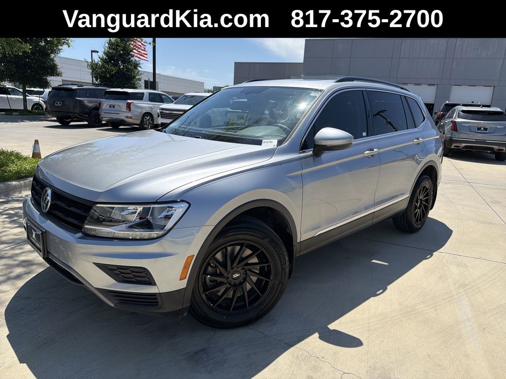 2020 Volkswagen Tiguan 2.0T SE's photo