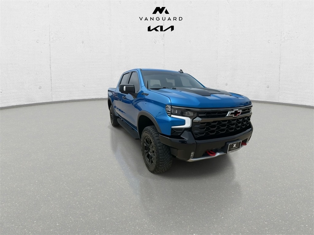 Used 2022 Chevrolet Silverado 1500 ZR2 with VIN 3GCUDHEL8NG593620 for sale in Arlington, TX