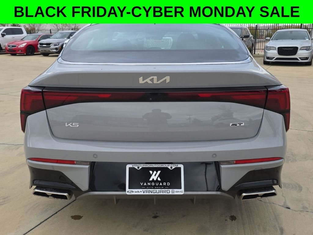 2025 Kia K5 GT photo 3