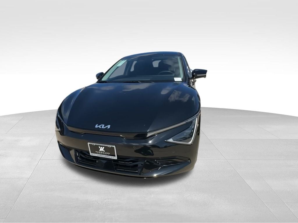 New 2025 Kia EV6 Wind SUV