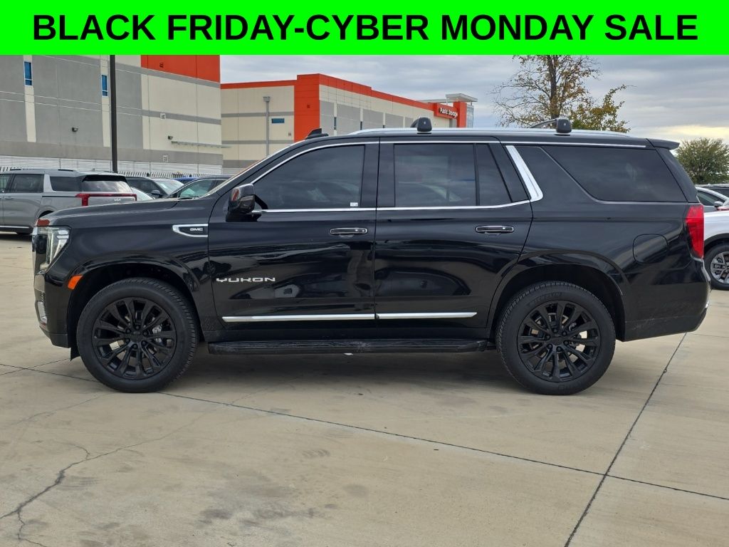 2024 Gmc Yukon SLT photo 2