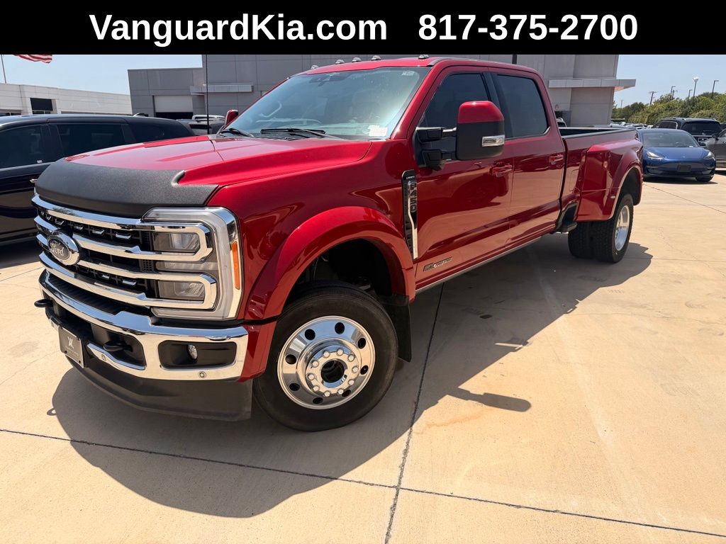2023 Ford F-450 Lariat 4x4 Crew Cab 8' Box DRW's photo