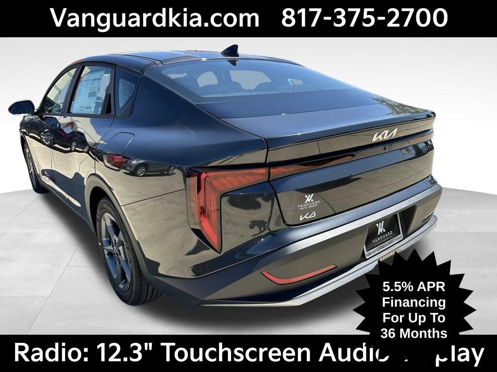New 2025 Kia K4 LXS Sedan