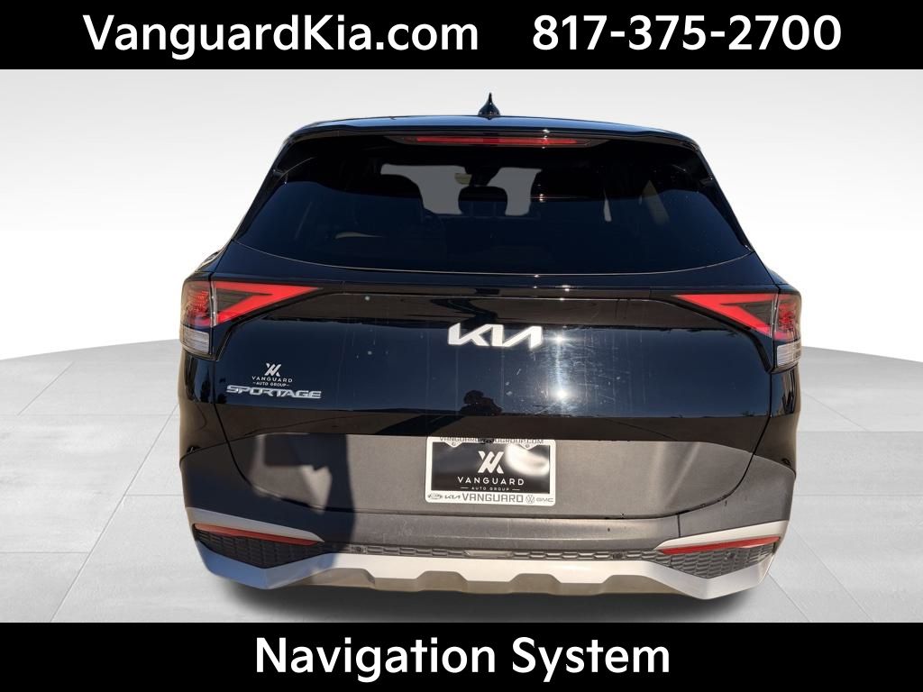 2023 Kia Sportage EX photo 3