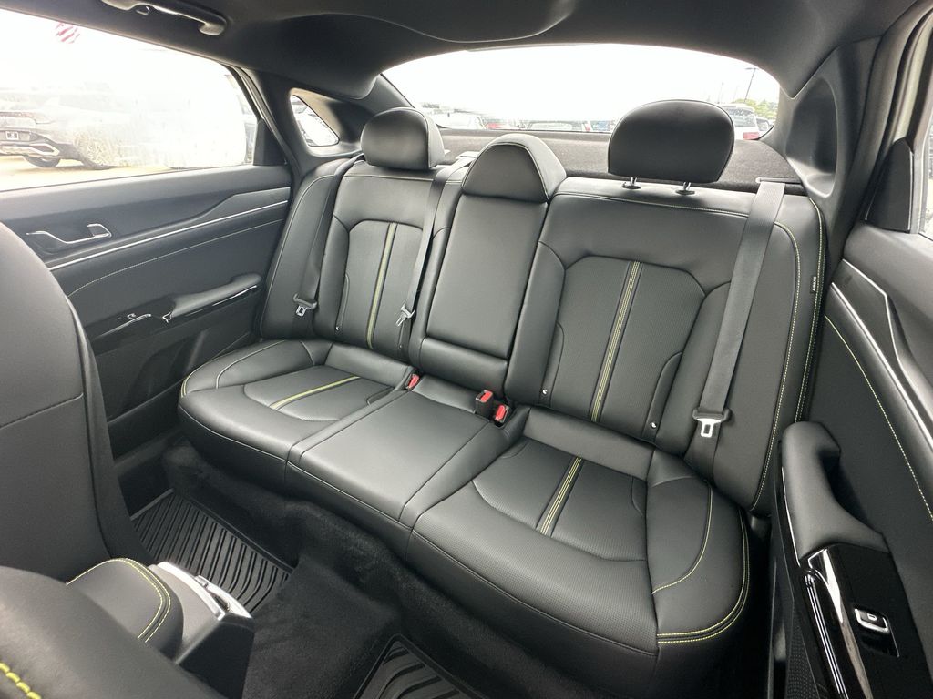 2026 Kia K5 GT - Photo 26