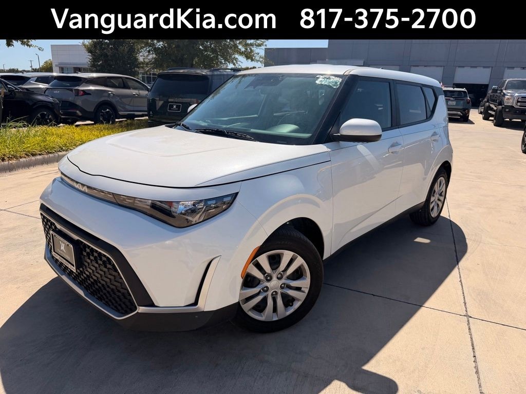 Certified 2024 Kia Soul LX Hatchback