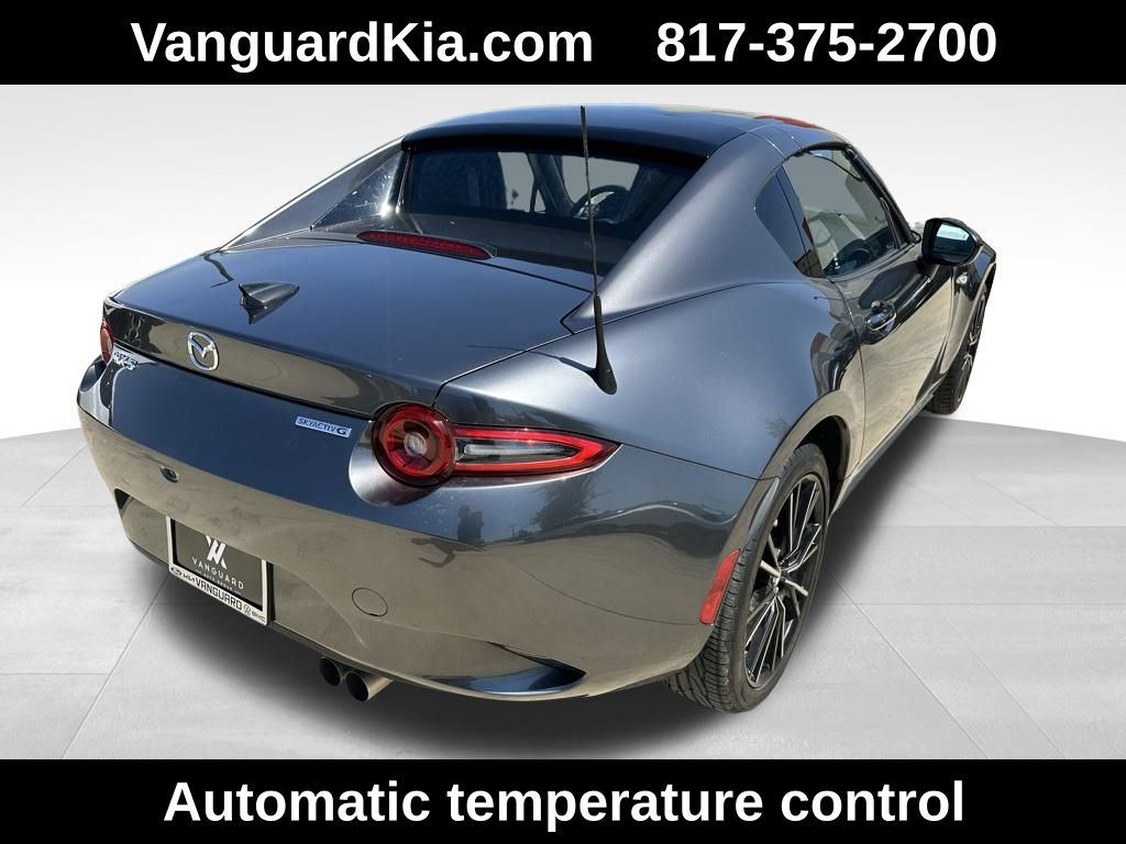 2024 Mazda MX-5 Miata Miata RF Grand Touring photo 4