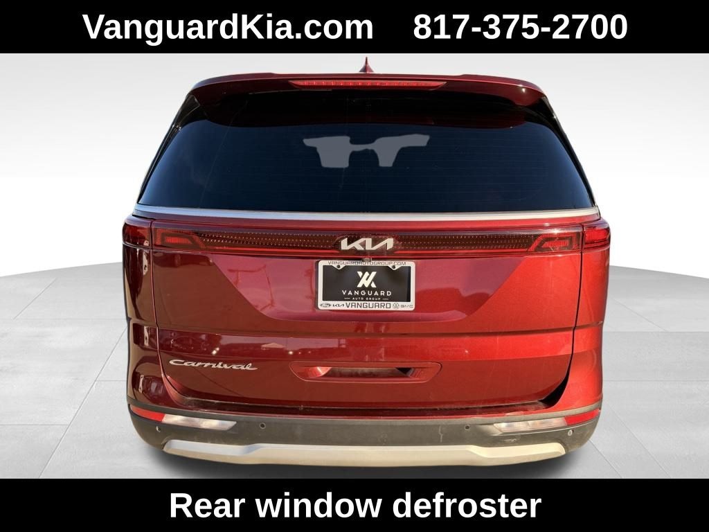 Used 2022 Kia Carnival LXS Minivan/Van