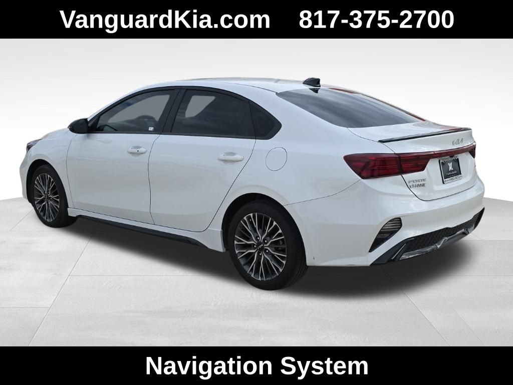 2023 Kia Forte GT-Line photo 3