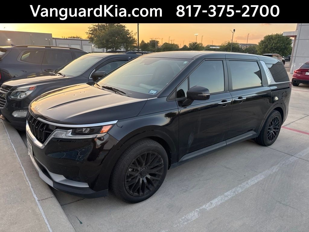 Certified 2022 Kia Carnival LXS Minivan/Van