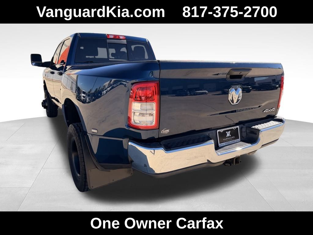 2024 Ram 3500 Tradesman photo 2