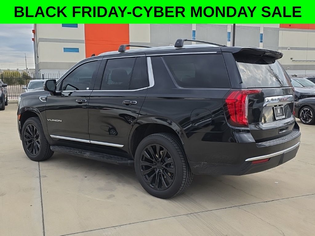 2024 Gmc Yukon SLT photo 3